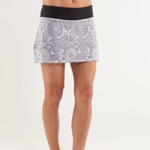 Lululemon Circuit Breaker Pleaded Skort. Size 10 Women’s